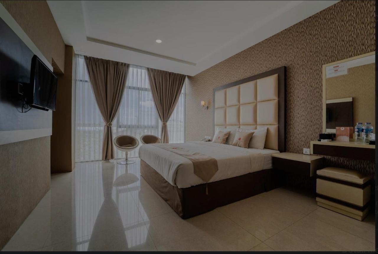 נגויה Osaka Hotel Batam מראה חיצוני תמונה